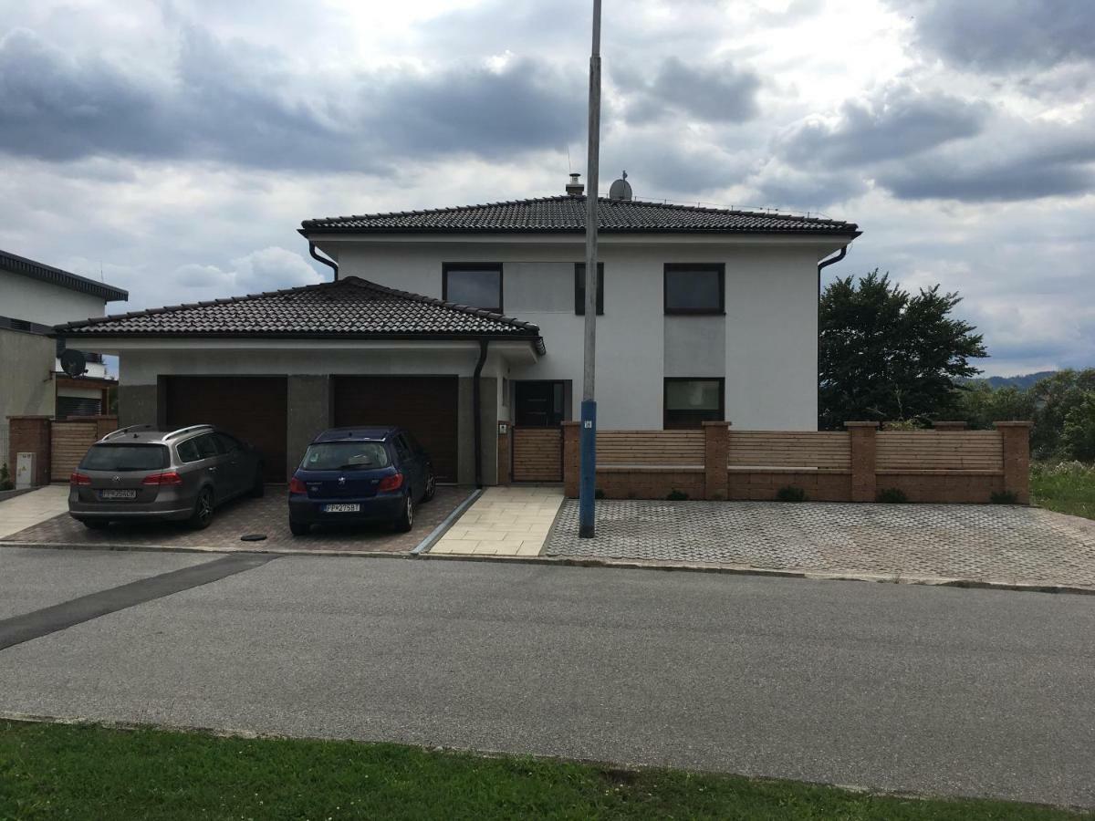 Apartamento Privát Poprad Exterior foto